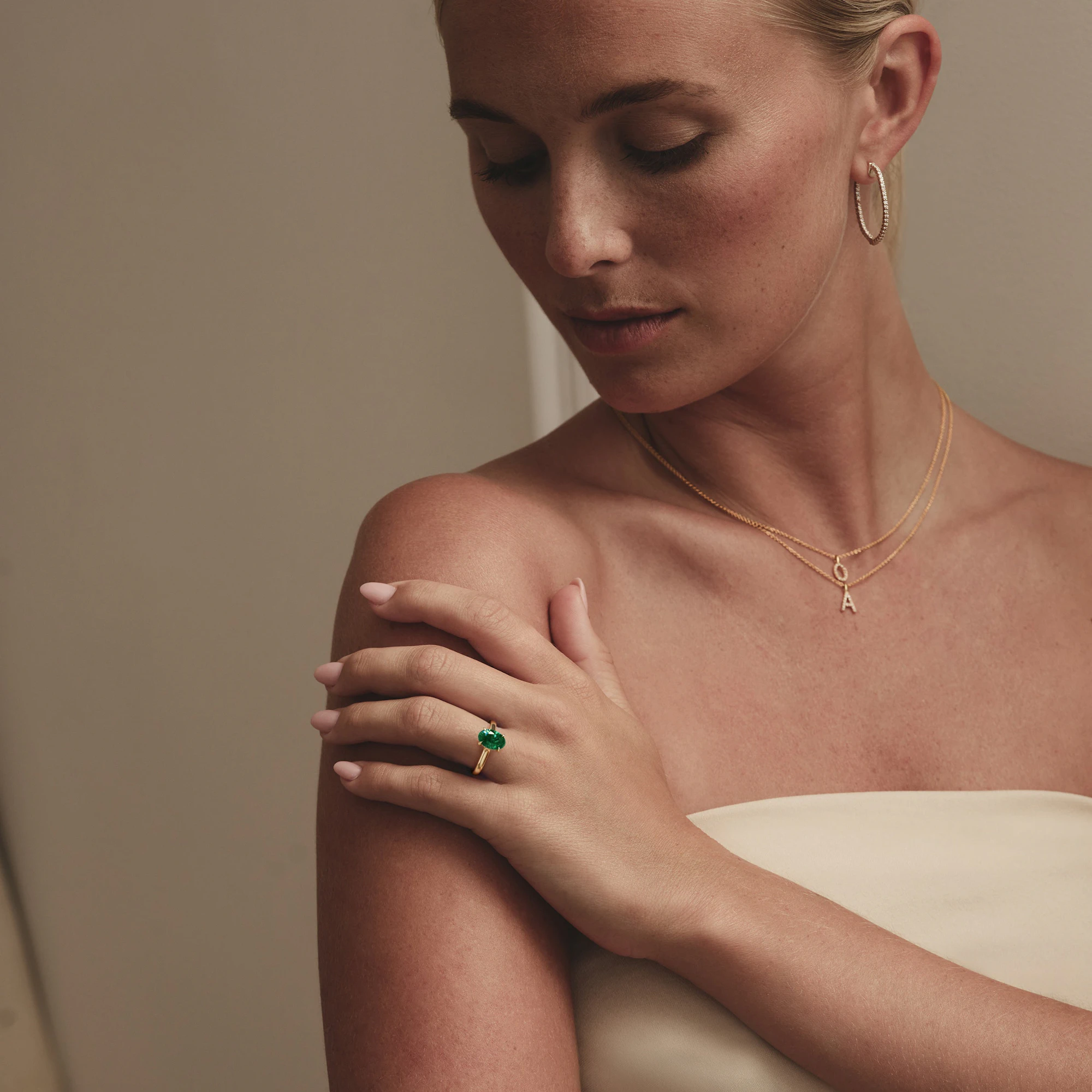 Amora Gem 2.00ct Oval Cut Lab Emerald Hidden Halo Engagement Ring in 18K Yellow Gold