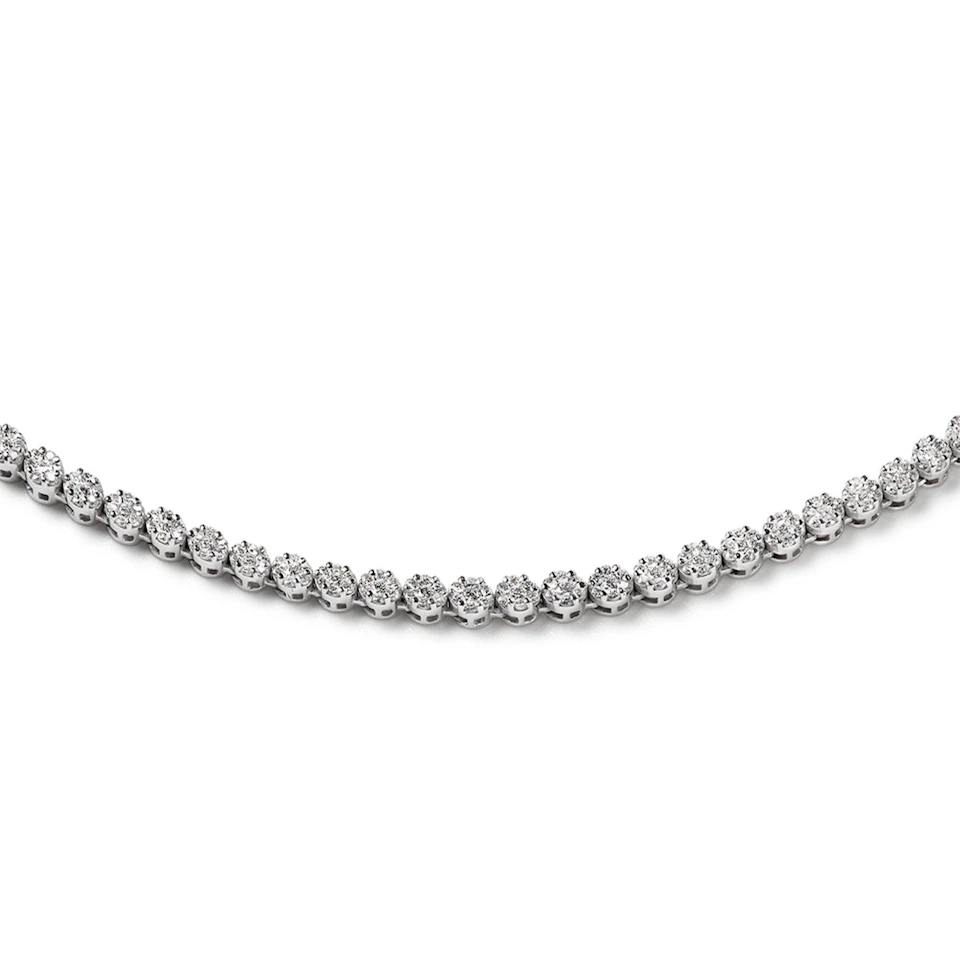 18KW Diamond Cluster Necklace 5.00ct G/Vs