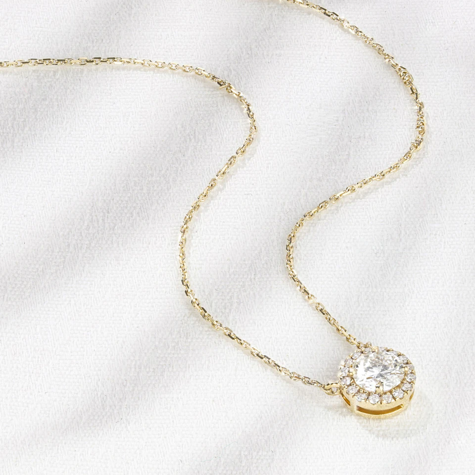 Lumia Lab Diamond Halo Necklace 1.00ct F/VS in 9K Gold