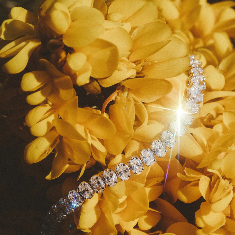 LUXE 10.00ct Lab Diamond Tennis Bracelet with IGI Certified Oval-Cut Diamonds in 18K White Gold