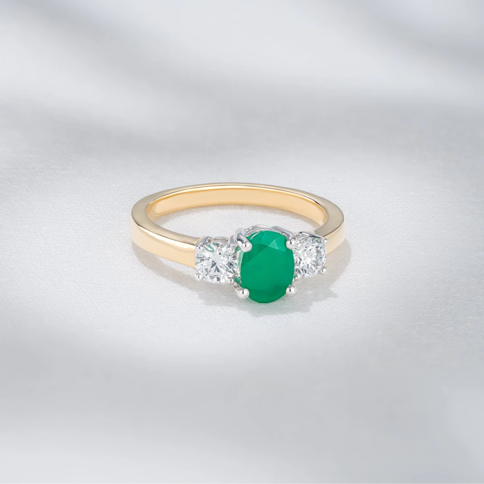 Emerald 0.70ct And Lab Diamonds G/Vs 0.50ct Platinum Ring