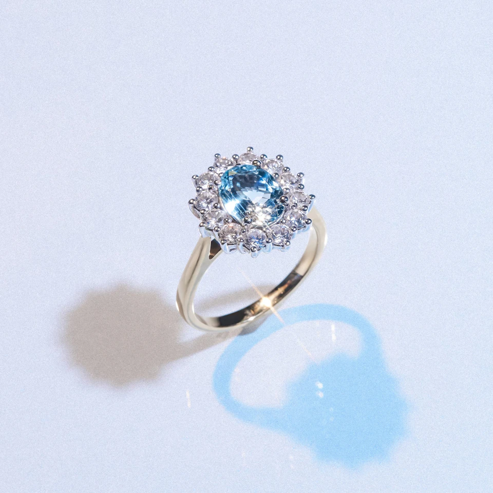 Aquamarine 1.7ct and Lab Diamond 1.00ct Cluster Ring in 18K Gold