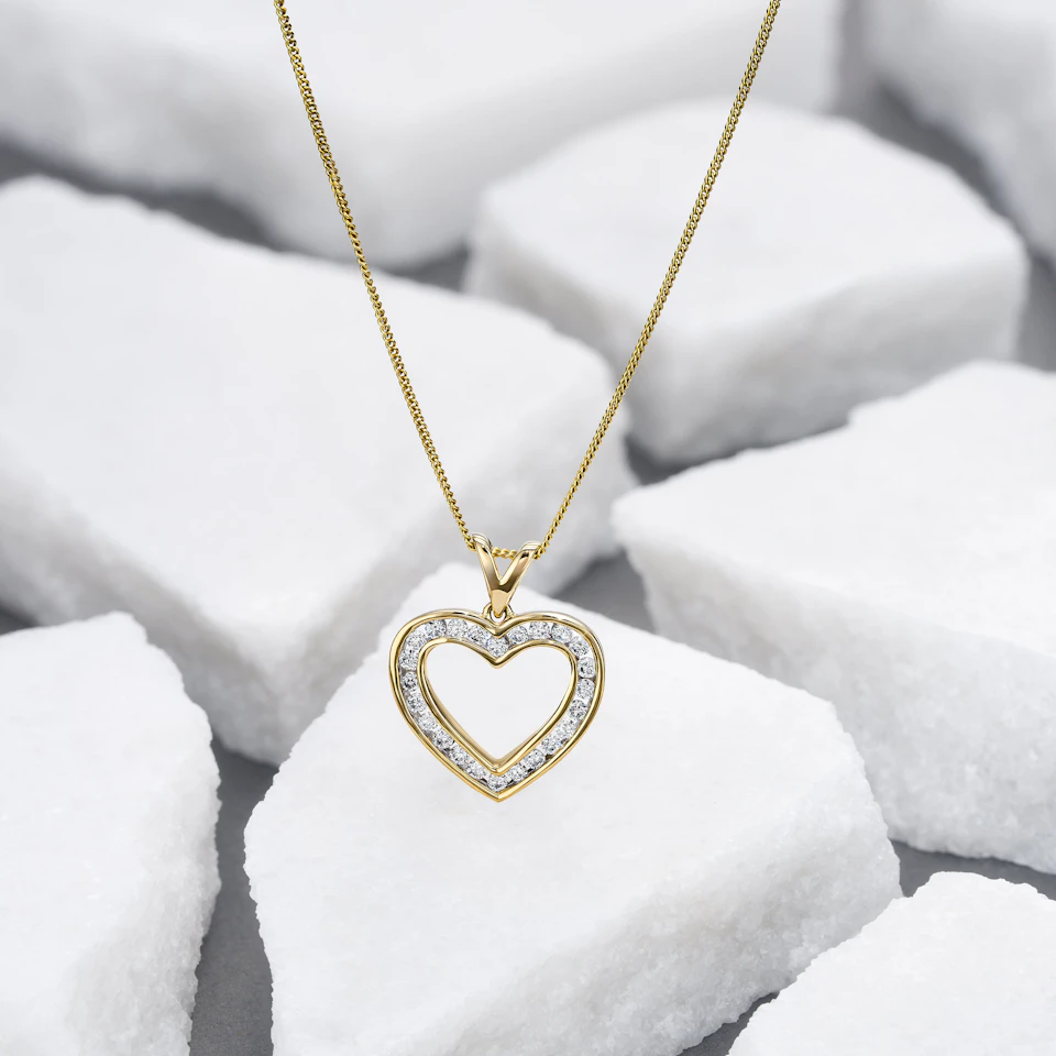 0.50ct Lab Diamond Heart Pendant Necklace H/SI Quality in 9K Yellow Gold