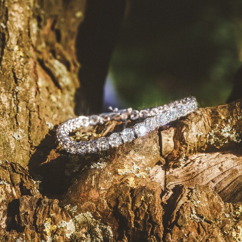 LUXE 19.00ct Lab Diamond Tennis Bracelet with IGI Certified Brilliant-Cut Diamonds in 18K White Gold