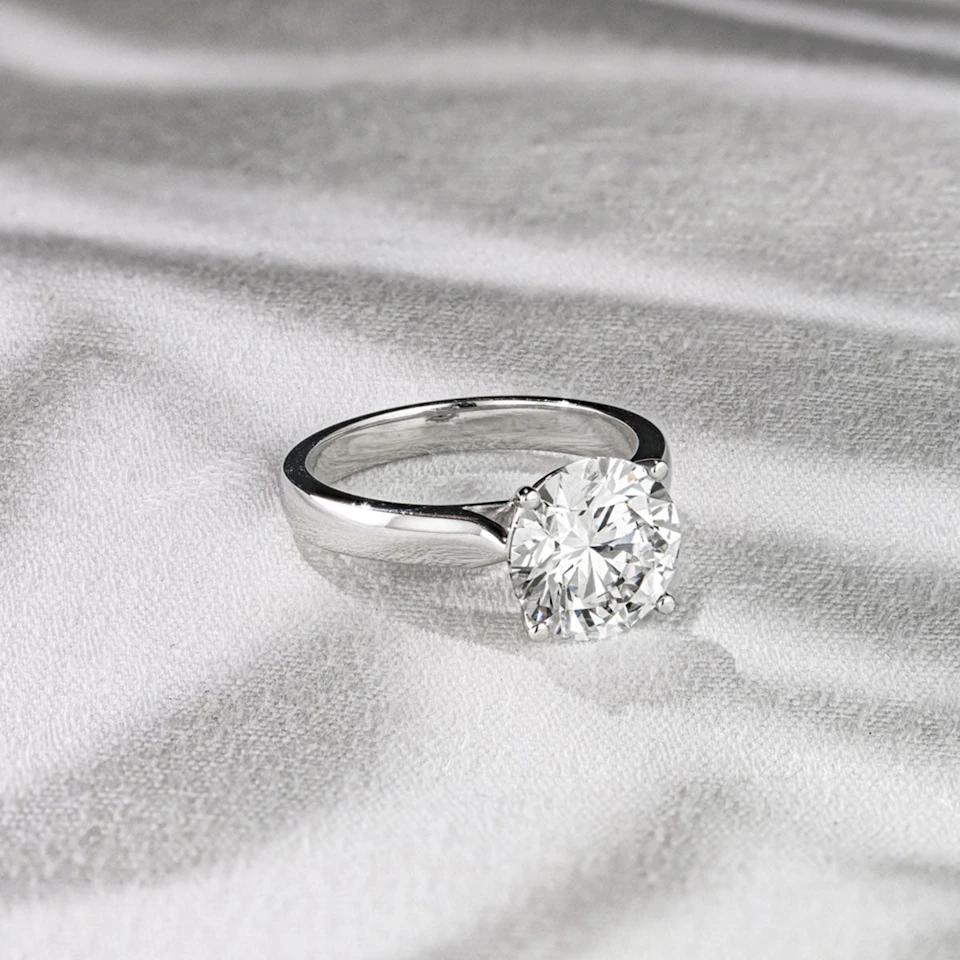 Elysia 3.00ct Lab Diamond Round Cut Engagement Ring in Platinum G/VS1
