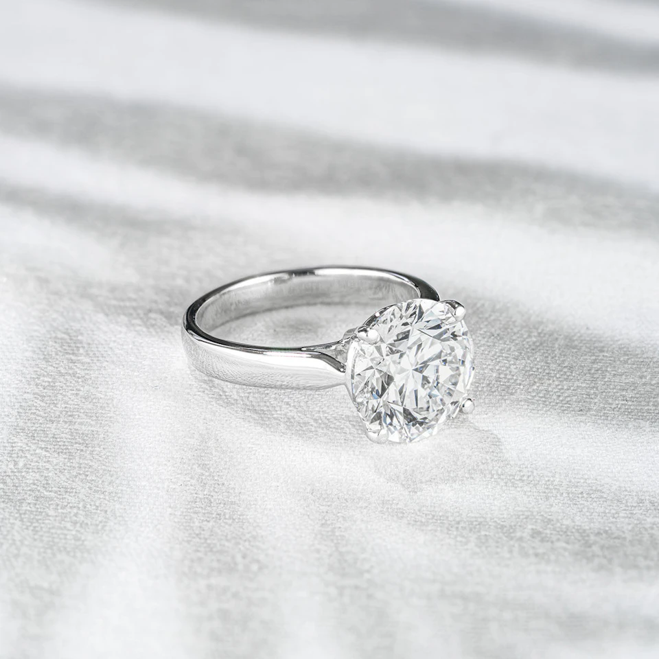 Elysia 5.00ct Lab Diamond Round Cut Engagement Ring in 18K White Gold G/VS1
