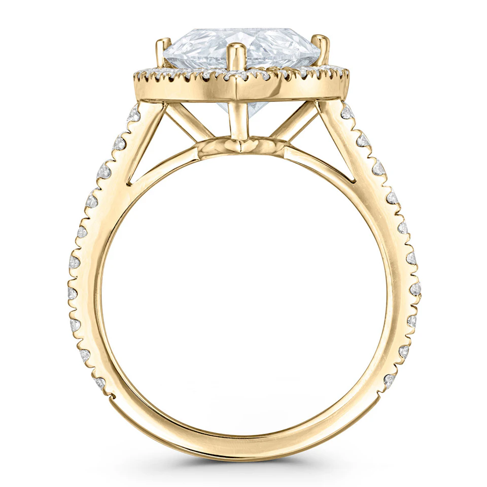 Diana 5.90ct Lab Diamond Pear Cut Engagement Ring in 18K Yellow Gold G/VS1