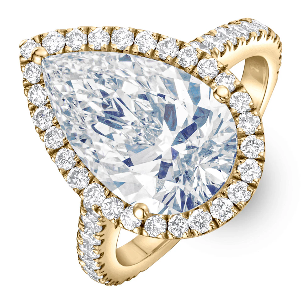 Diana 5.90ct Lab Diamond Pear Cut Engagement Ring in 18K Yellow Gold G/VS1
