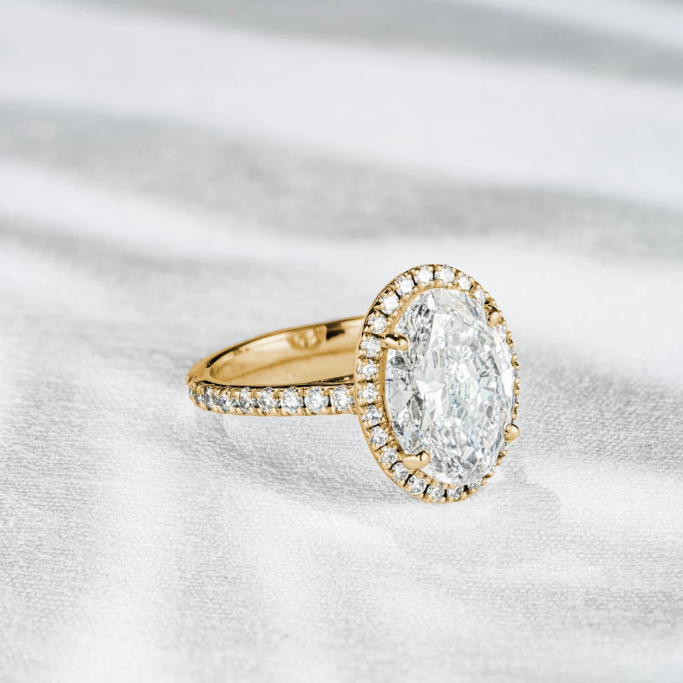 Georgina 5.70ct Lab Diamond Oval Cut Engagement Ring in 18K Yellow Gold G/VS1