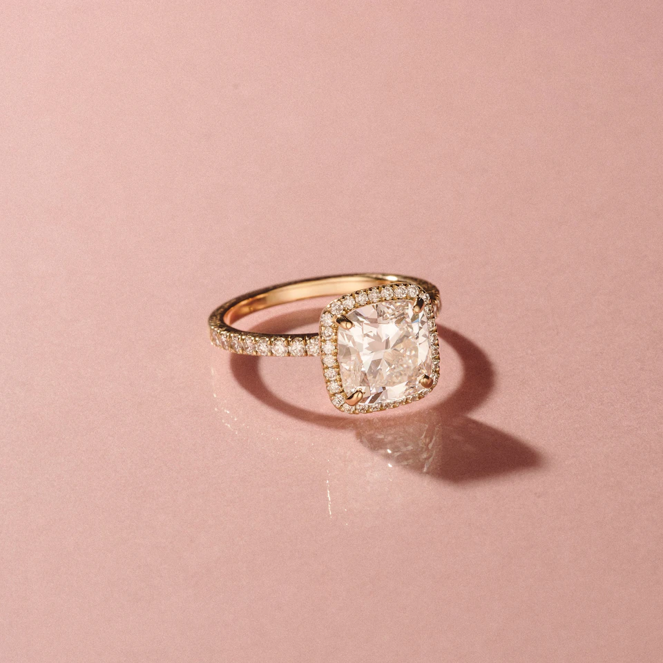 Beatrice 3.55ct Lab Diamond Cushion Cut Engagement Ring in 18K Yellow Gold G/VS1