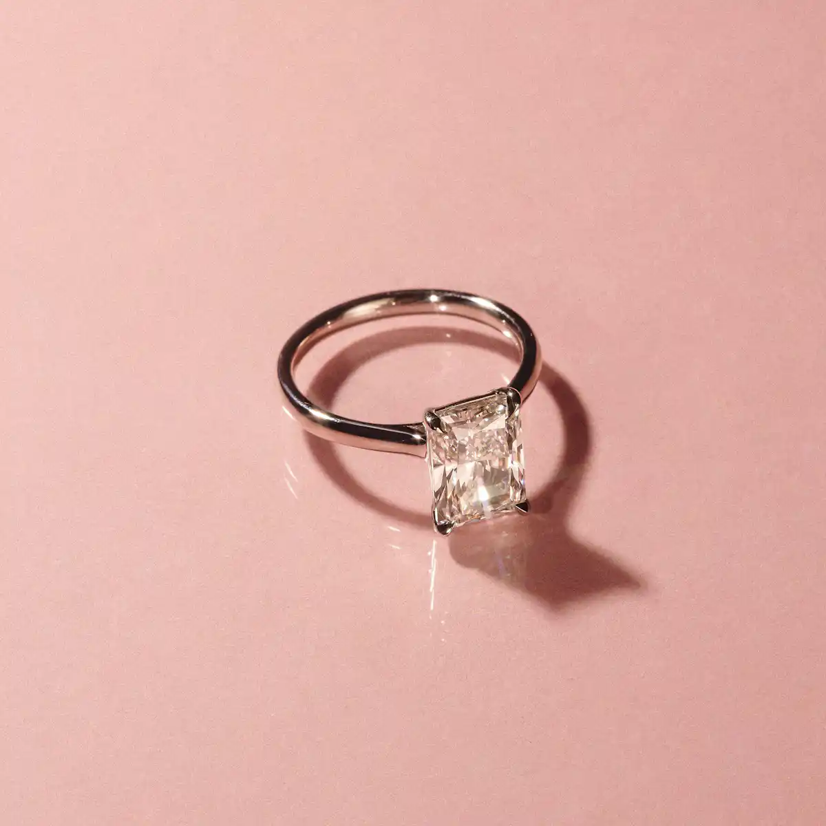 Amora Radiant 2.00ct Lab Diamond Engagement Ring F/VS1 Set in 18K White Gold