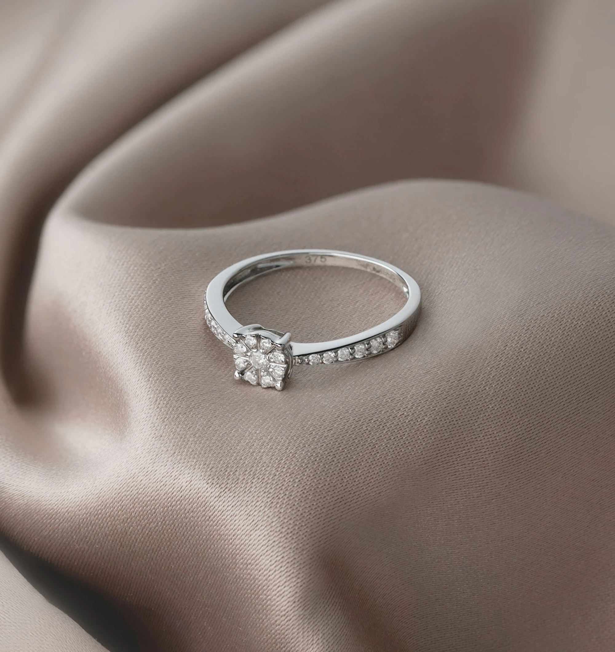 Masami Lab Diamond Engagement Ring 0.20ct Pave Set in 925 Sterling Silver