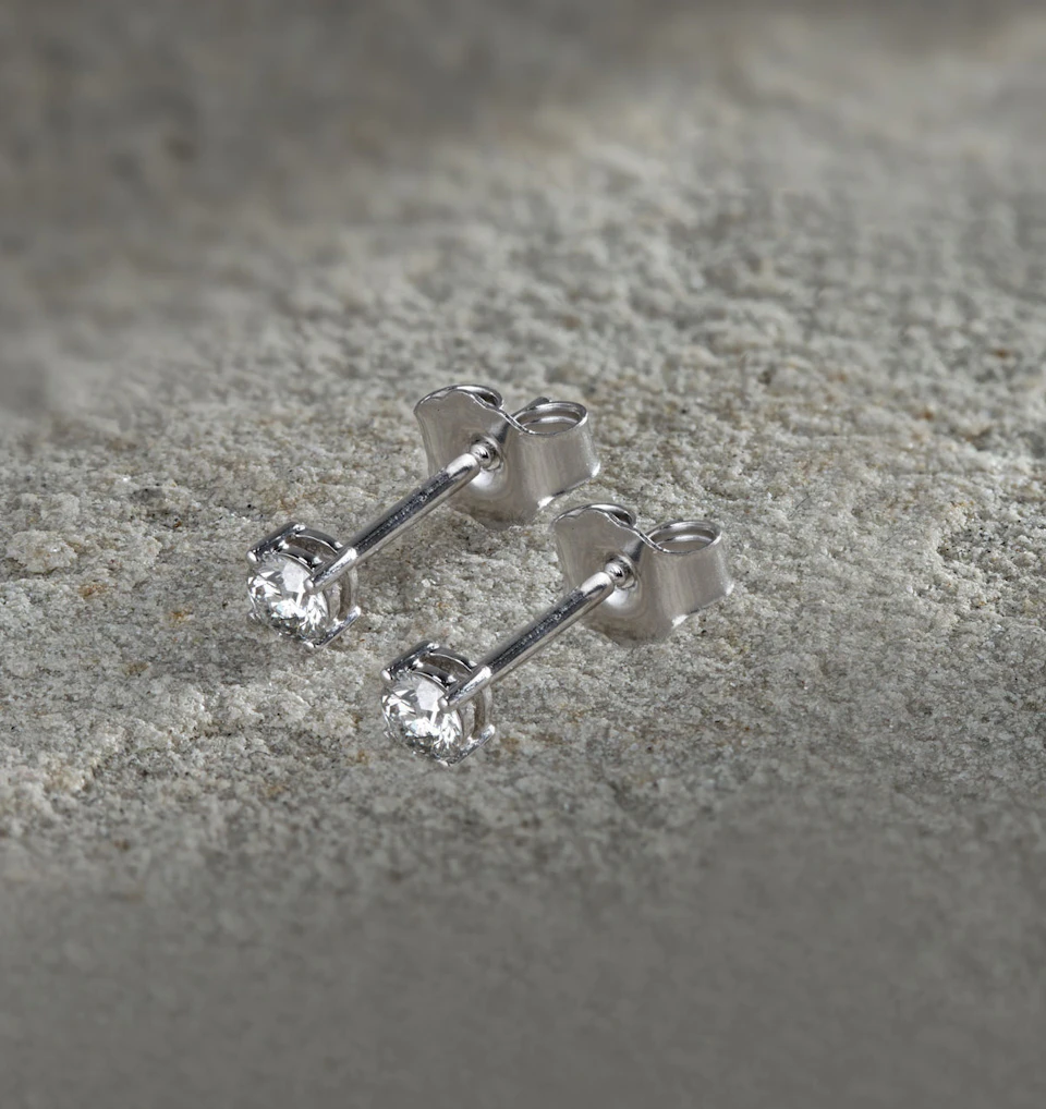 Diamond Earrings 0.20CT Studs G/Vs Quality in 18K White Gold - 3mm