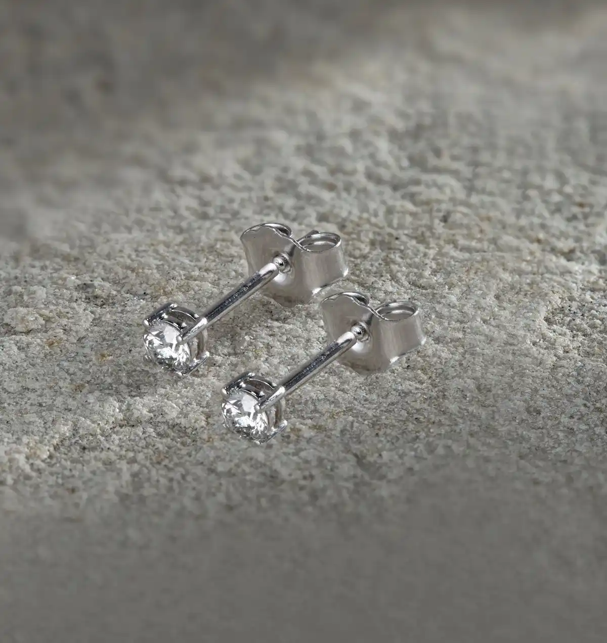 Diamond Earrings 0.20CT Studs G/Vs Quality in 18K White Gold - 3mm