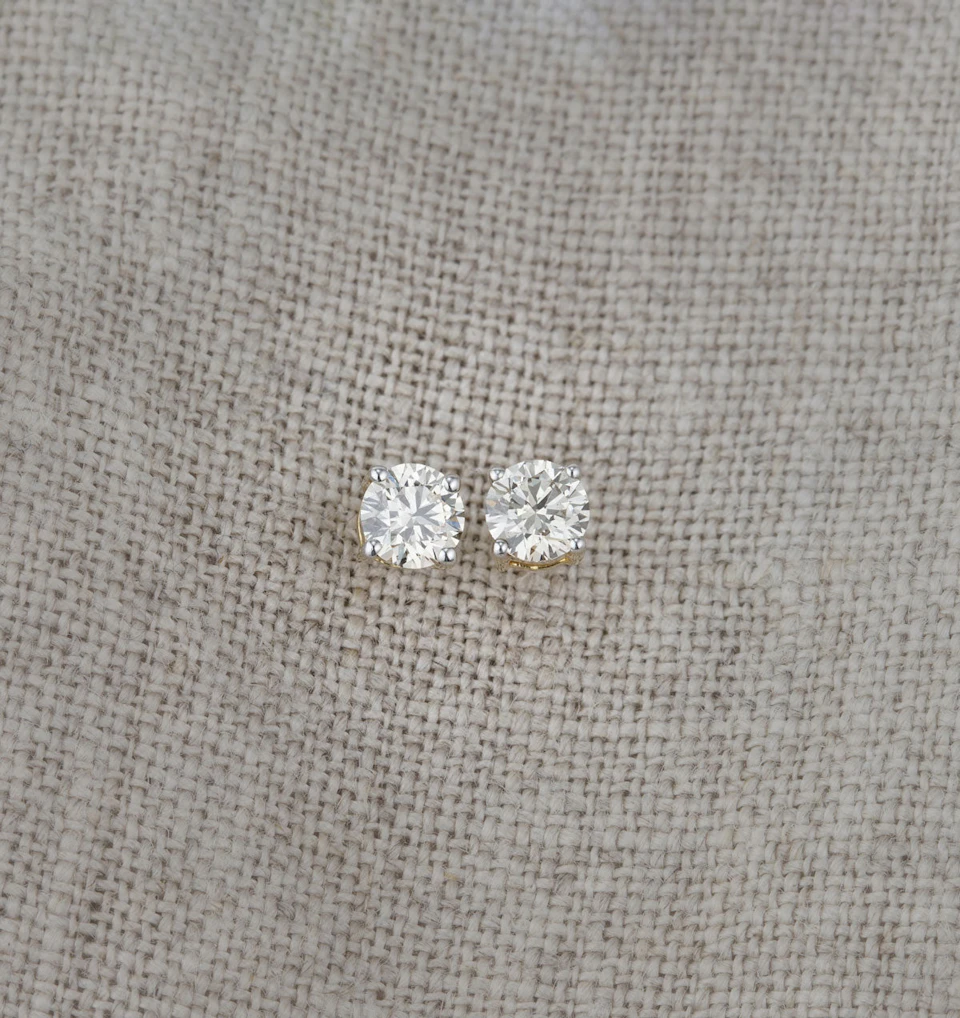 Diamond Stud Earrings 4.1mm 18K Gold - 0.50CT - Premium