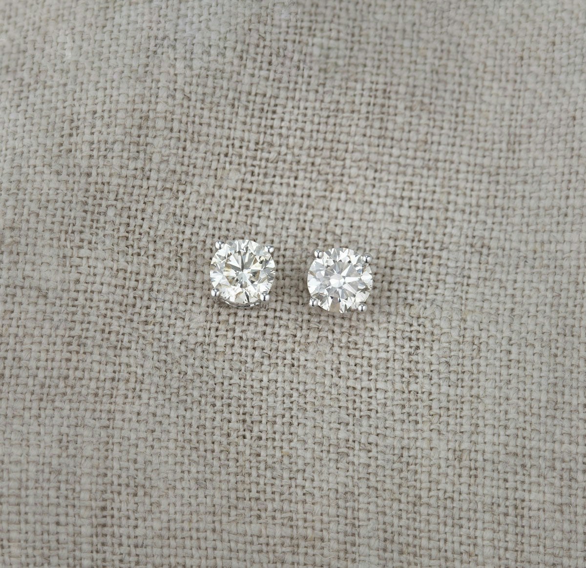 Lab Diamond Stud Earrings 1.00CT F/VS1 Quality Set in Platinum - 5.1mm