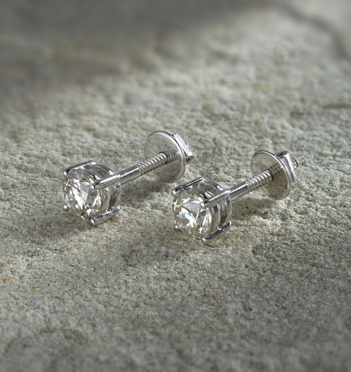 Lab Diamond Stud Earrings 1.00CT F/VS1 Quality Set in Platinum - 5.1mm