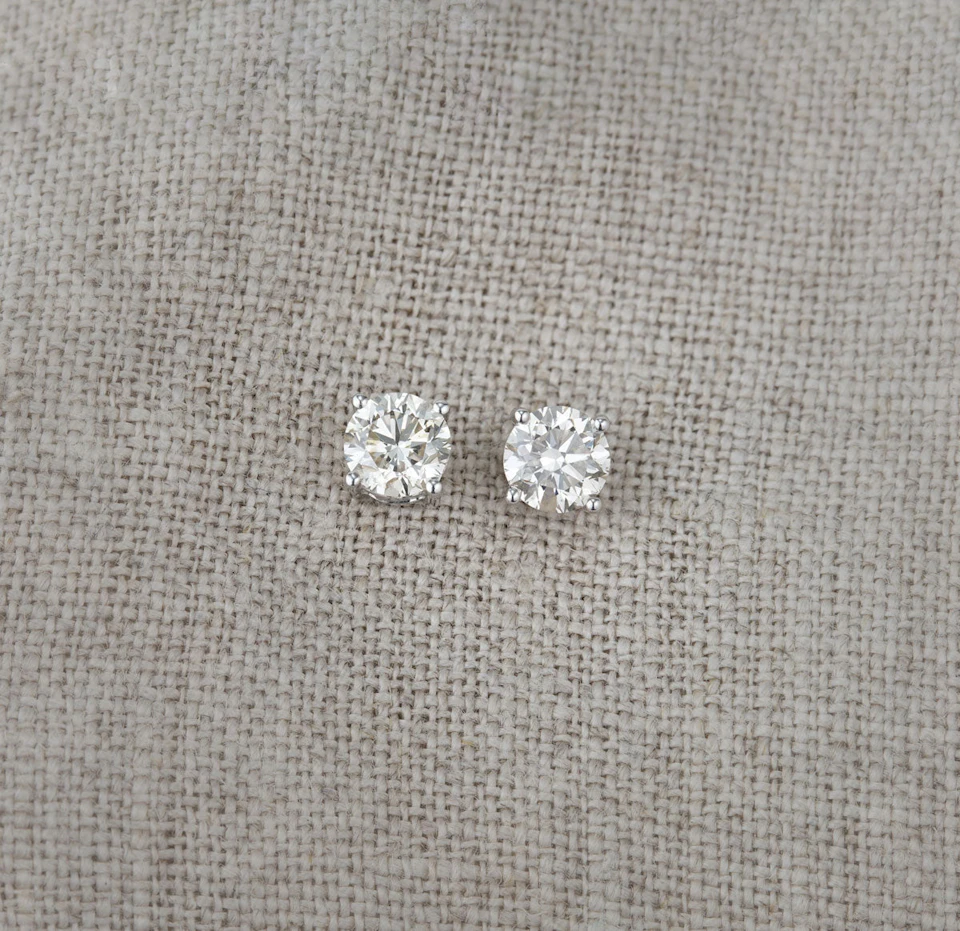 Lab Diamond Studs Earrings 1.00CT F/VS1 Quality 18K White Gold - 5.1mm