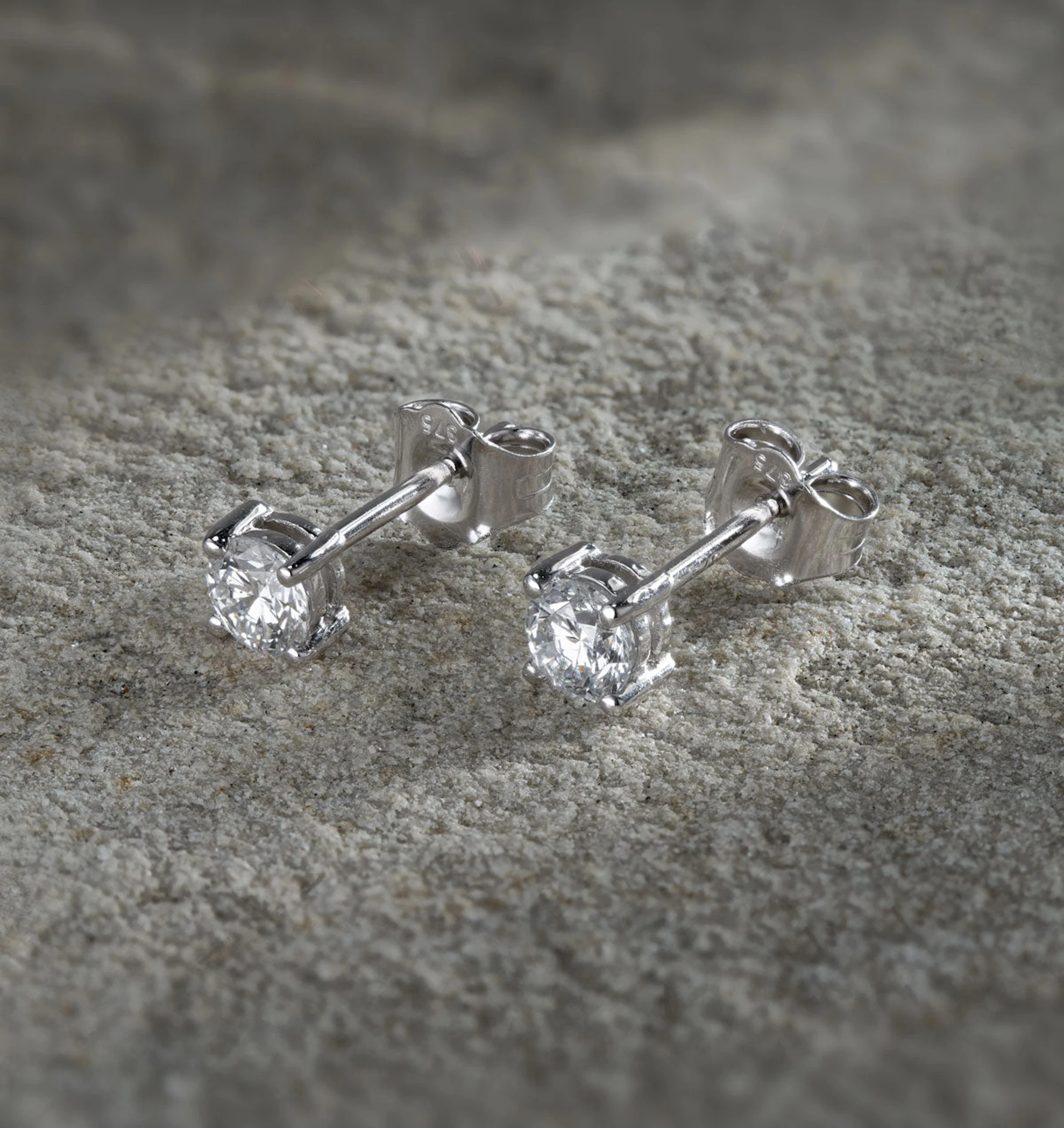 Lab Diamond Stud Earrings 0.50CT F/VS1 Quality Set in Platinum - 4.1mm