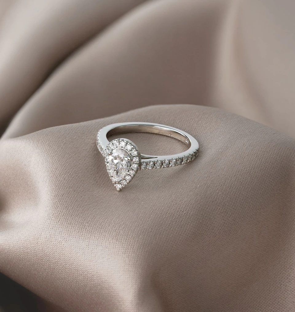Diana Diamond Pear Halo Engagement Ring Platinum 1ct G/VS1