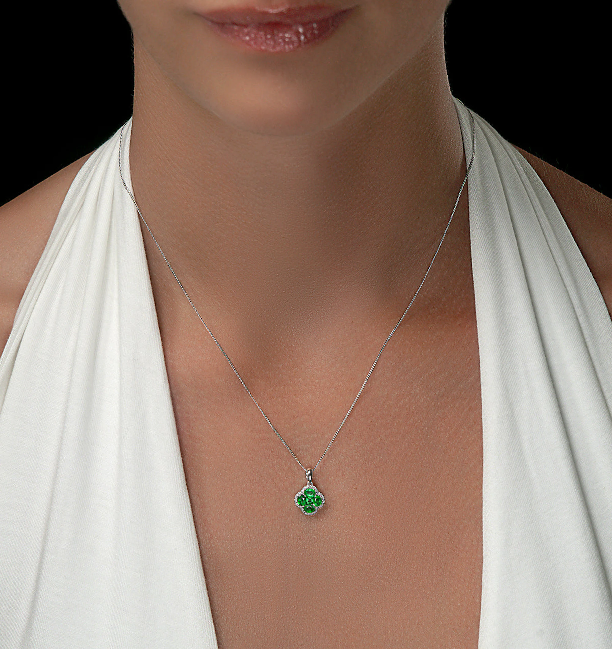 Emerald 1.04ct and Diamond 18K White Gold Alegria Pendant