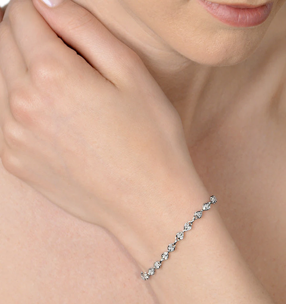 0.25ct Diamond Heart Bracelet Set In Silver