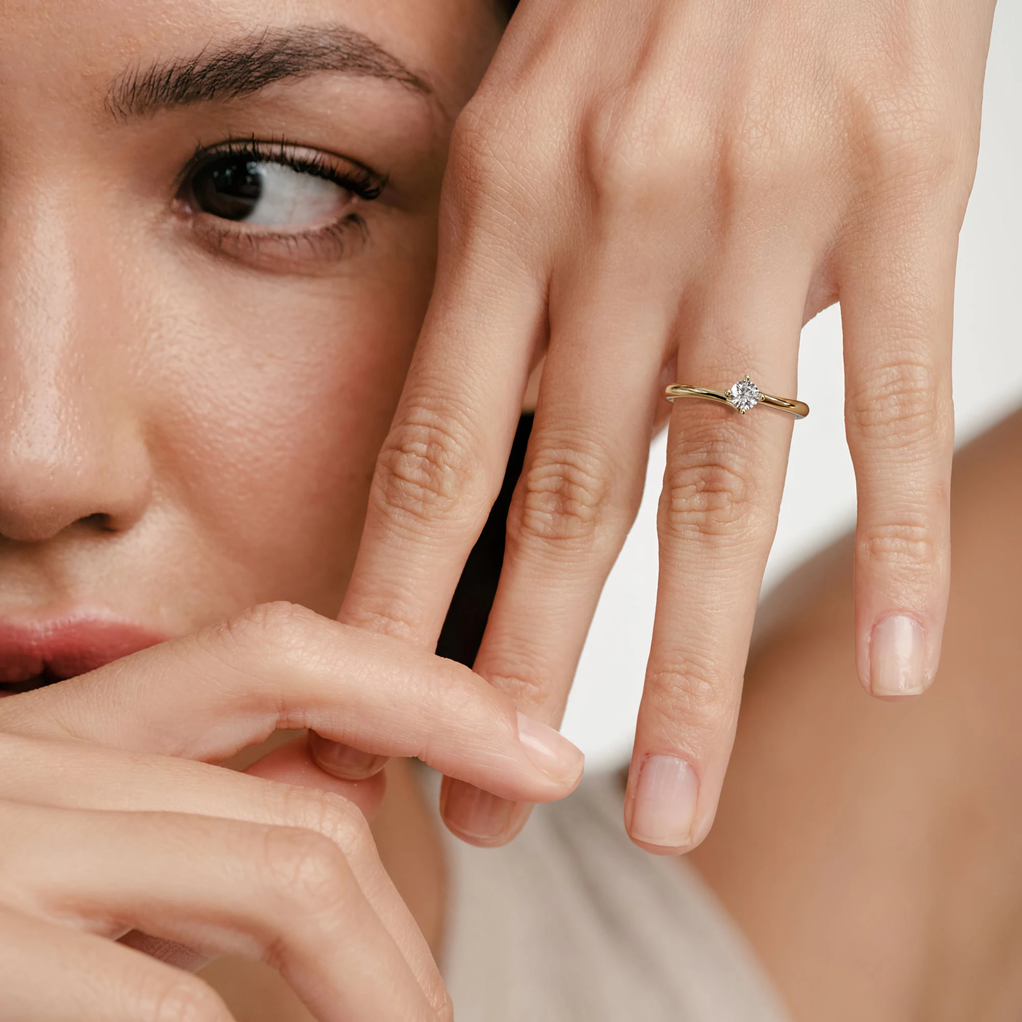 Lily Certified Lab Diamond Engagement Ring 0.25CT F/VS1 18K Gold