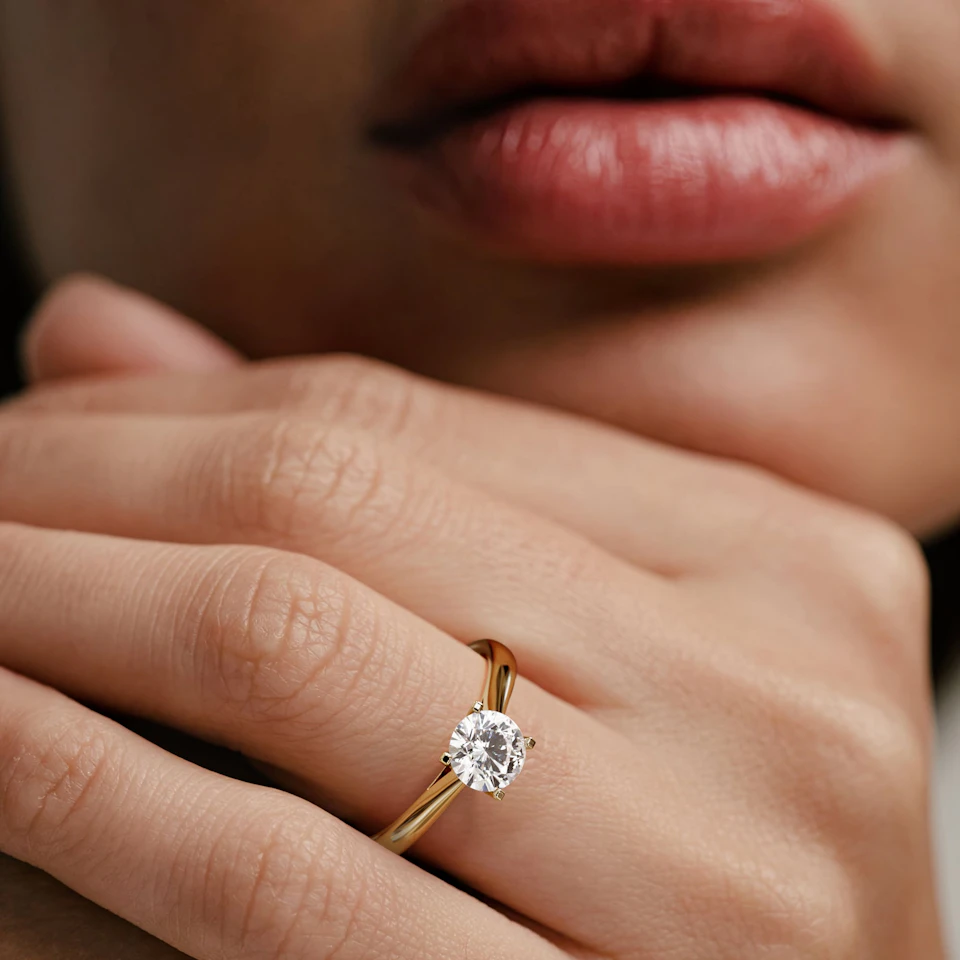 Certified 1.00CT Grace 18K Gold Engagement Ring G/SI2