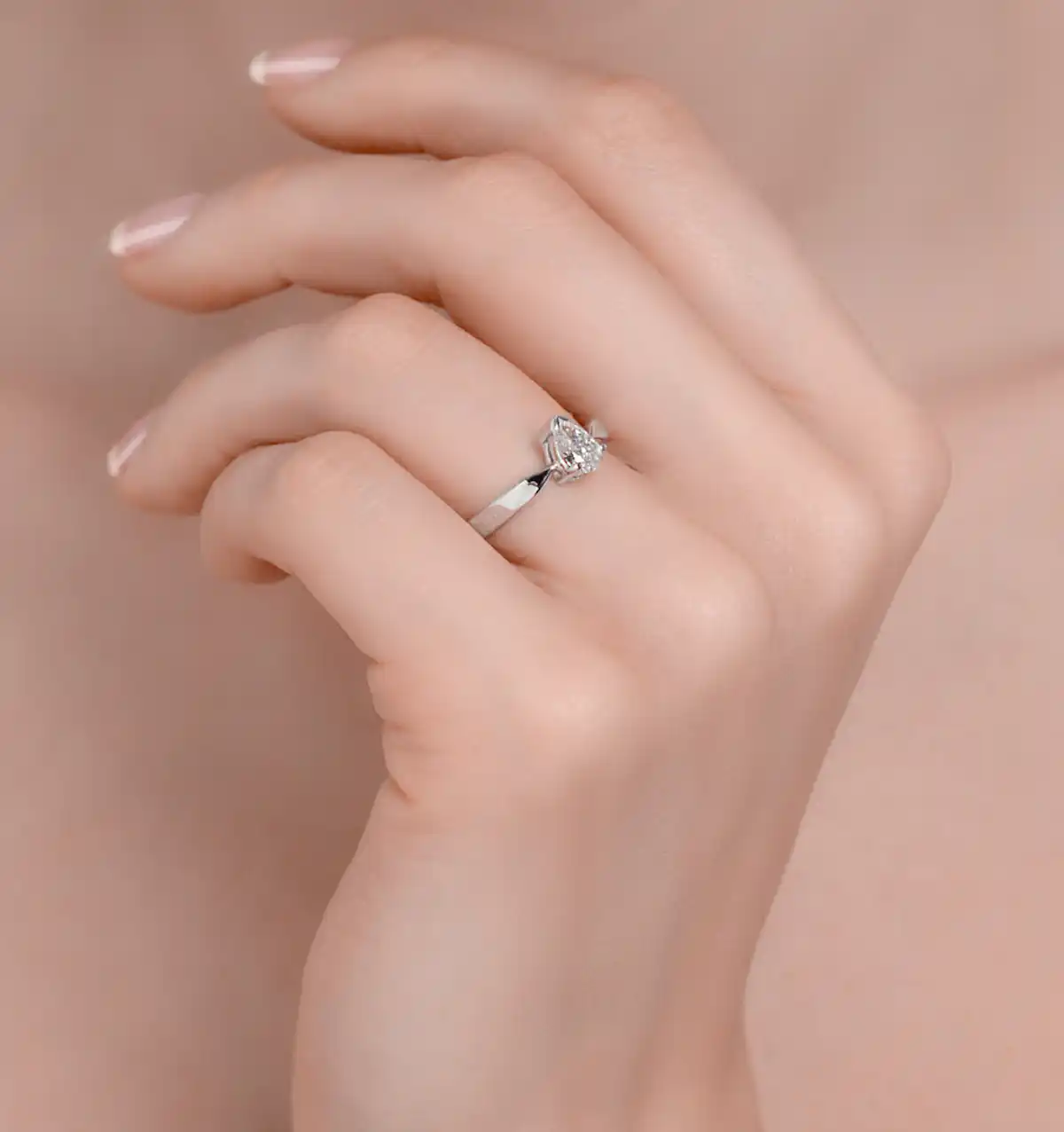 Certified Pear Shaped Platinum Diamond Engagement Ring 0.50CT-G/Vs