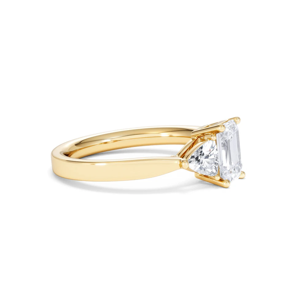 Aurora Lab Diamond Emerald Cut and Trillion 1.70ct Ring in 18K Gold F/VS1