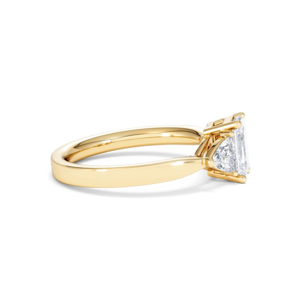 Aurora Lab Diamond Emerald Cut and Trillion 1.70ct Ring in 18K Gold F/VS1