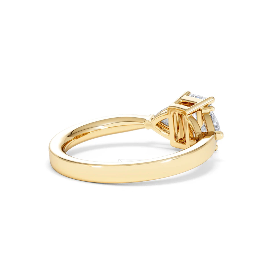 Aurora Lab Diamond Emerald Cut and Trillion 1.70ct Ring in 18K Gold F/VS1