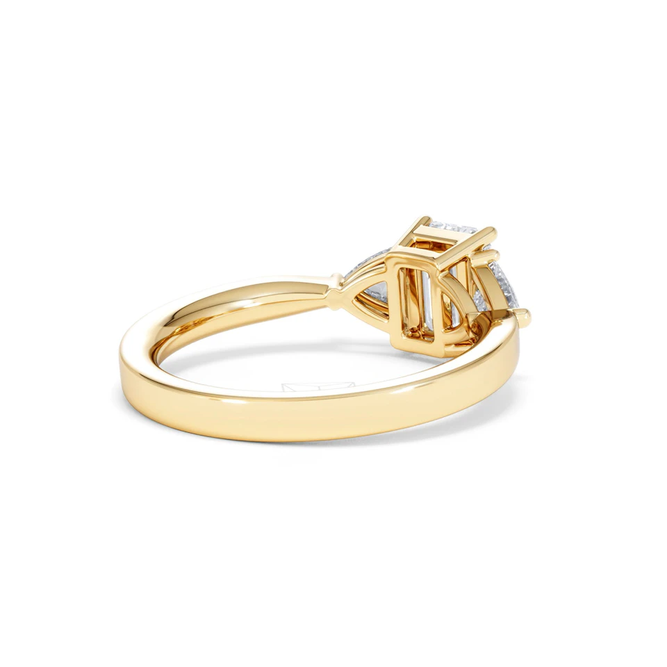 Aurora Lab Diamond Emerald Cut and Trillion 1.70ct Ring in 18K Gold F/VS1
