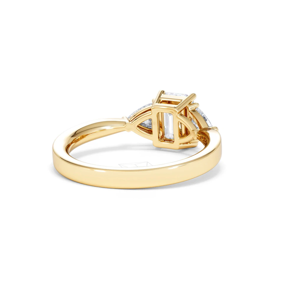 Aurora Lab Diamond Emerald Cut and Trillion 1.70ct Ring in 18K Gold F/VS1