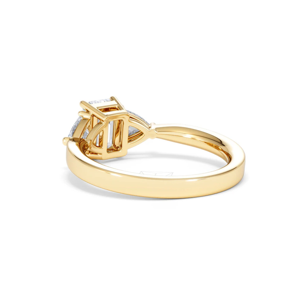 Aurora Lab Diamond Emerald Cut and Trillion 1.70ct Ring in 18K Gold F/VS1
