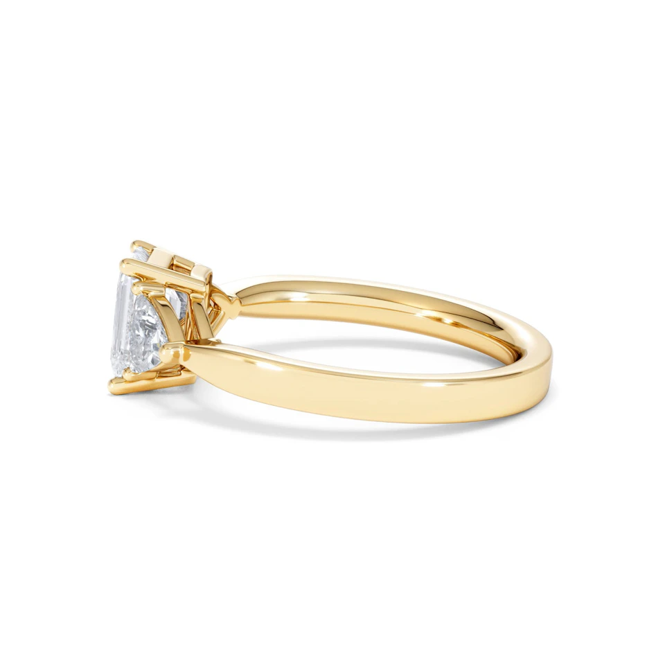 Aurora Lab Diamond Emerald Cut and Trillion 1.70ct Ring in 18K Gold F/VS1
