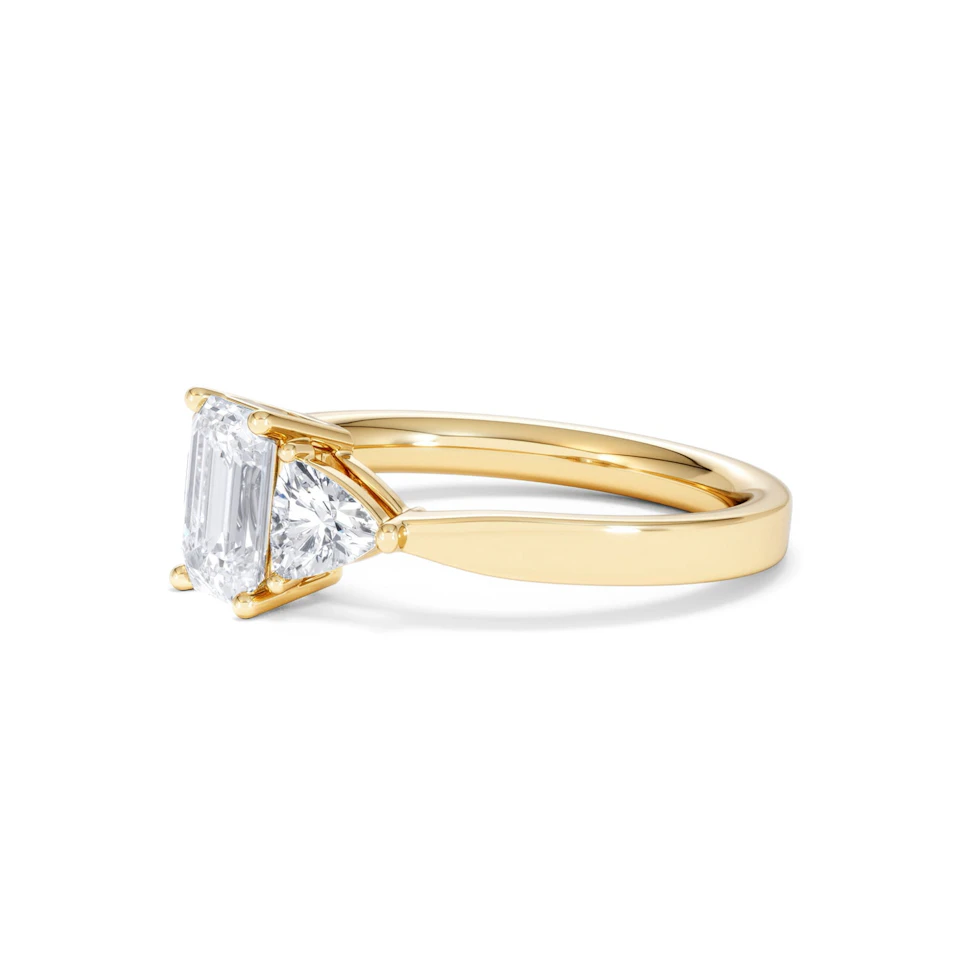 Aurora Lab Diamond Emerald Cut and Trillion 1.70ct Ring in 18K Gold F/VS1