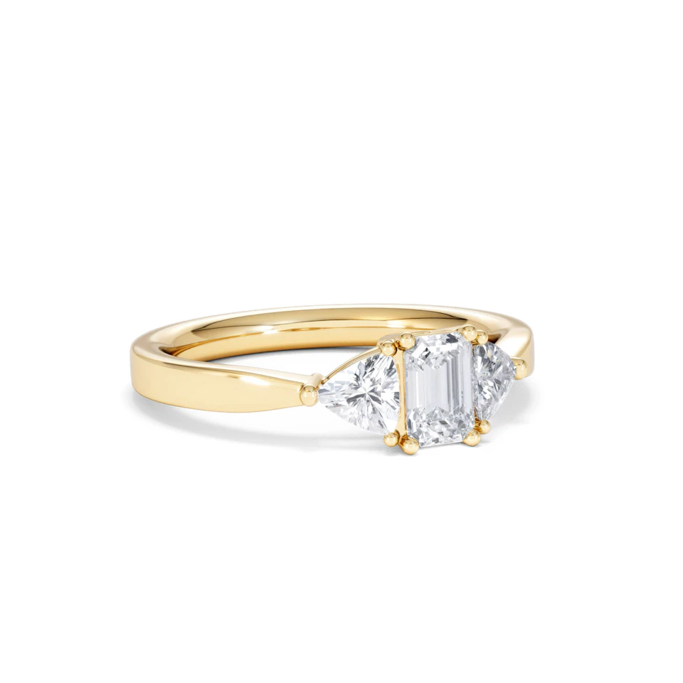 Aurora Lab Diamond Emerald Cut and Trillion 1.00ct Ring in 18K Gold F/VS1