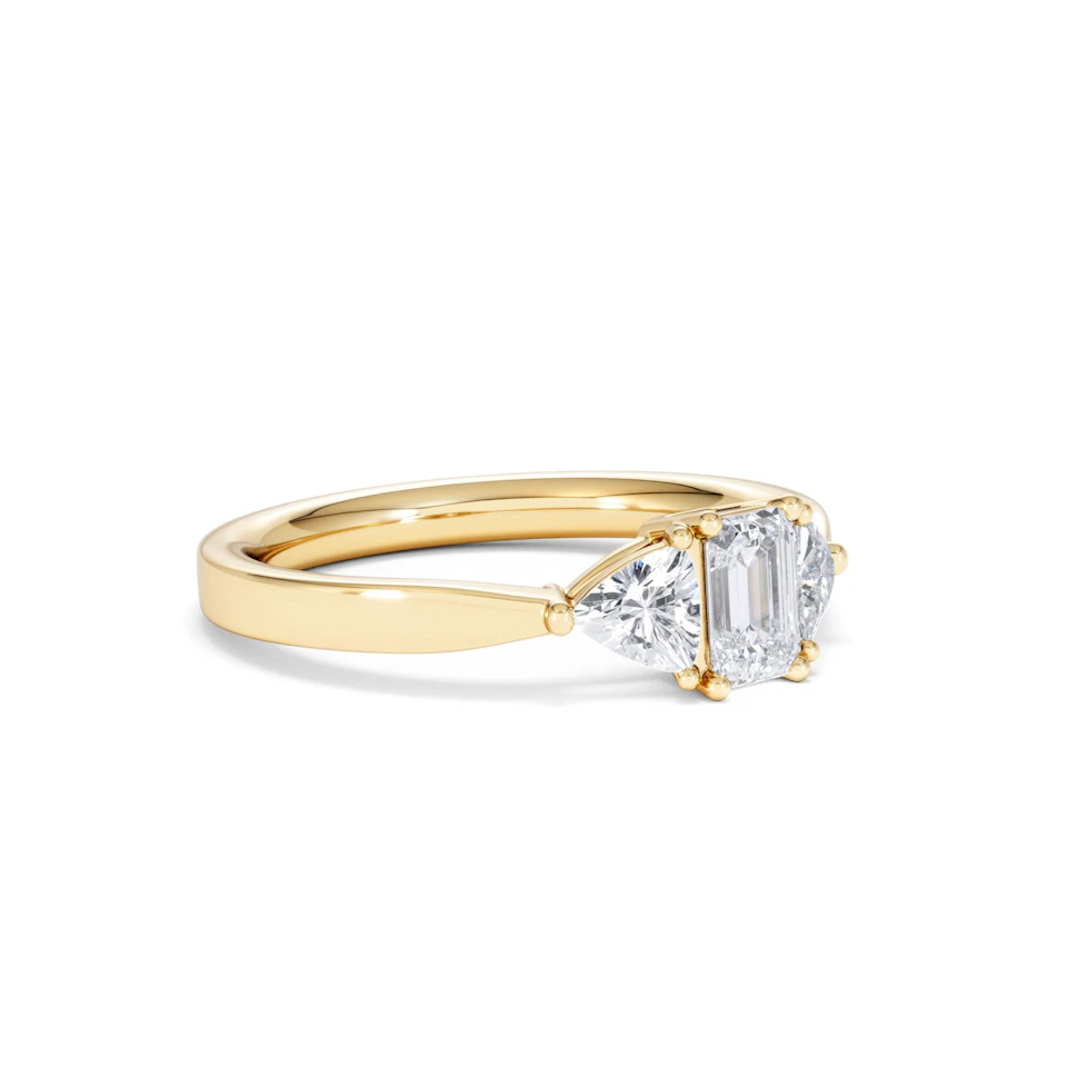 Aurora Lab Diamond Emerald Cut and Trillion 1.00ct Ring in 18K Gold F/VS1