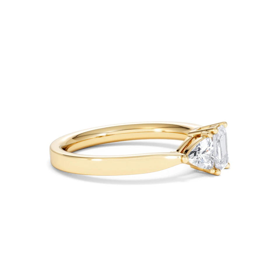 Aurora Lab Diamond Emerald Cut and Trillion 1.00ct Ring in 18K Gold F/VS1