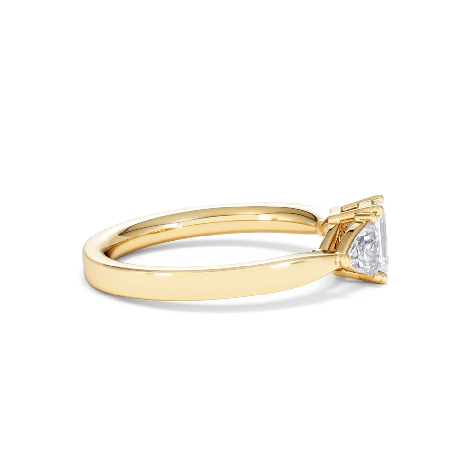 Aurora Lab Diamond Emerald Cut and Trillion 1.00ct Ring in 18K Gold F/VS1