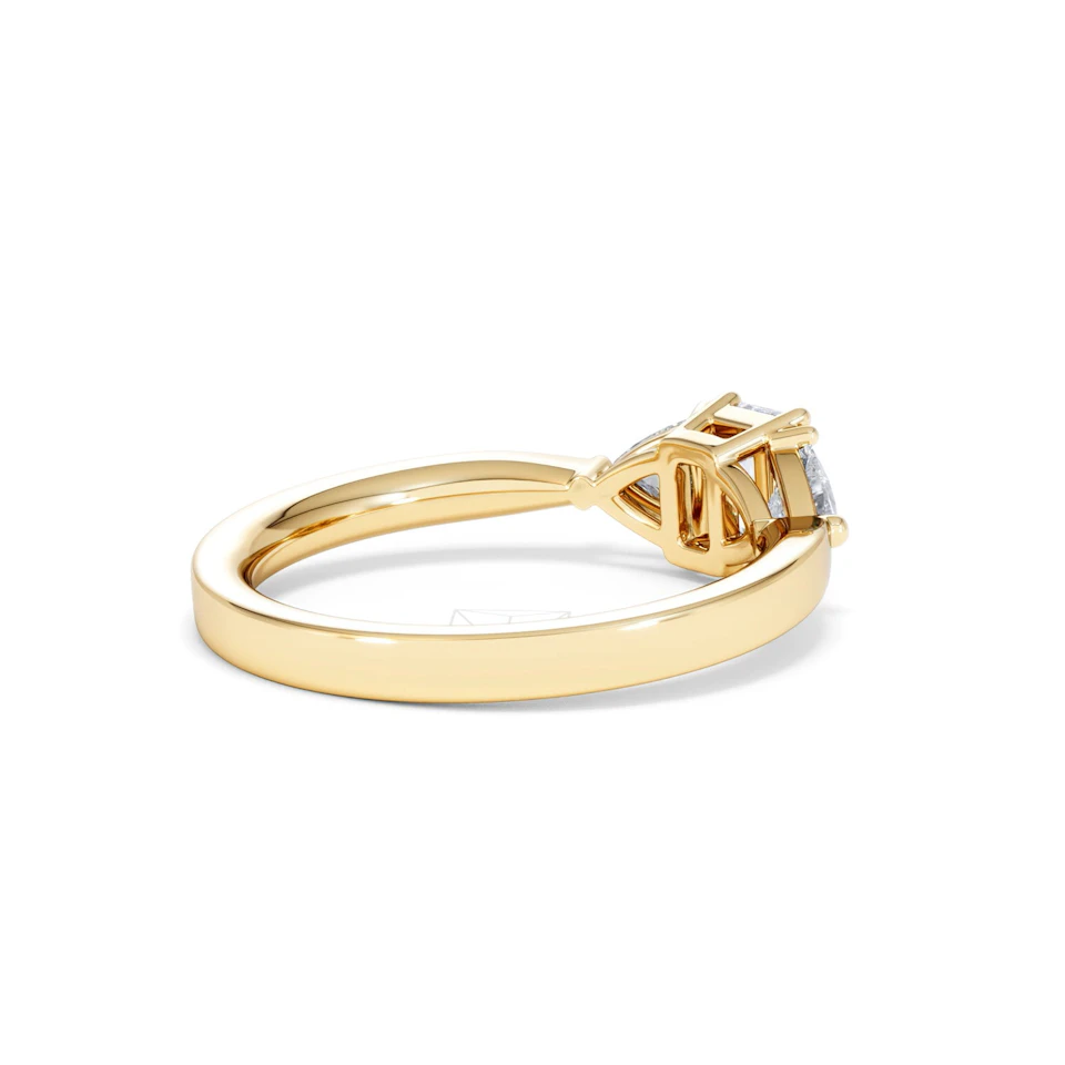 Aurora Lab Diamond Emerald Cut and Trillion 1.00ct Ring in 18K Gold F/VS1