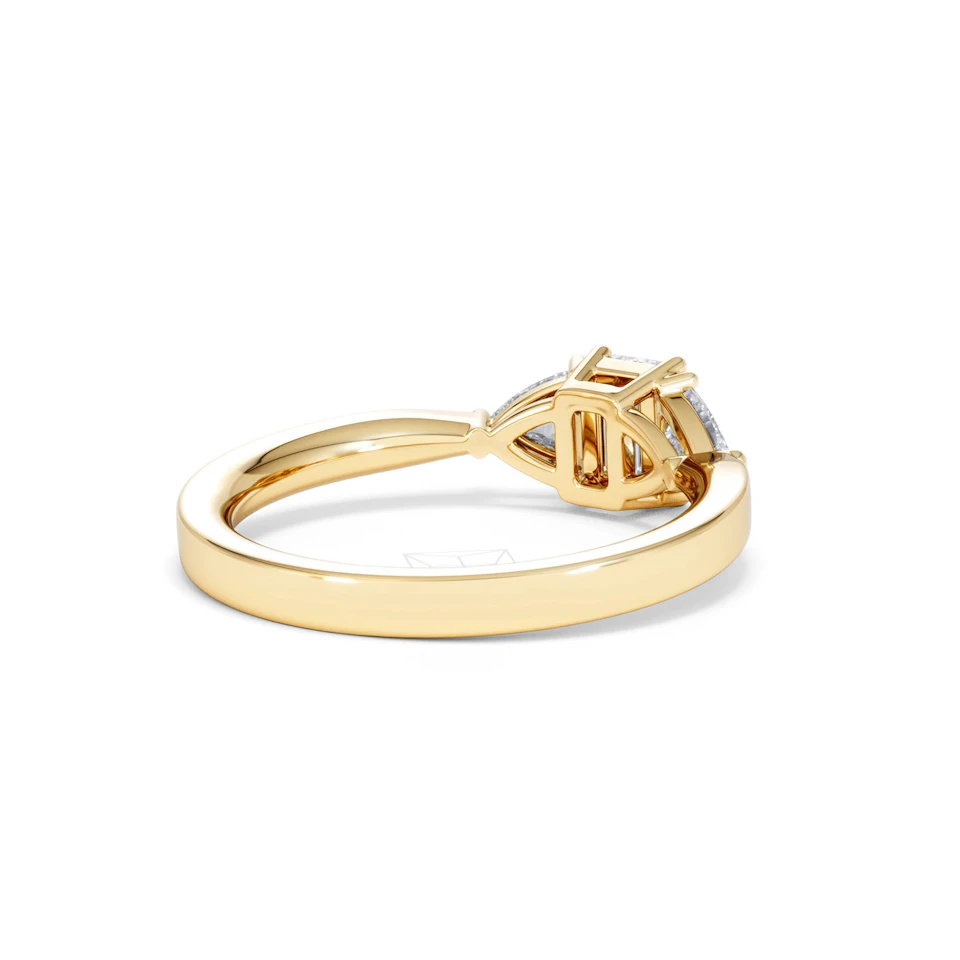 Aurora Lab Diamond Emerald Cut and Trillion 1.00ct Ring in 18K Gold F/VS1