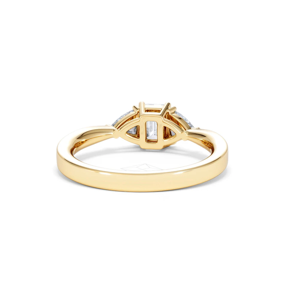 Aurora Lab Diamond Emerald Cut and Trillion 1.00ct Ring in 18K Gold F/VS1