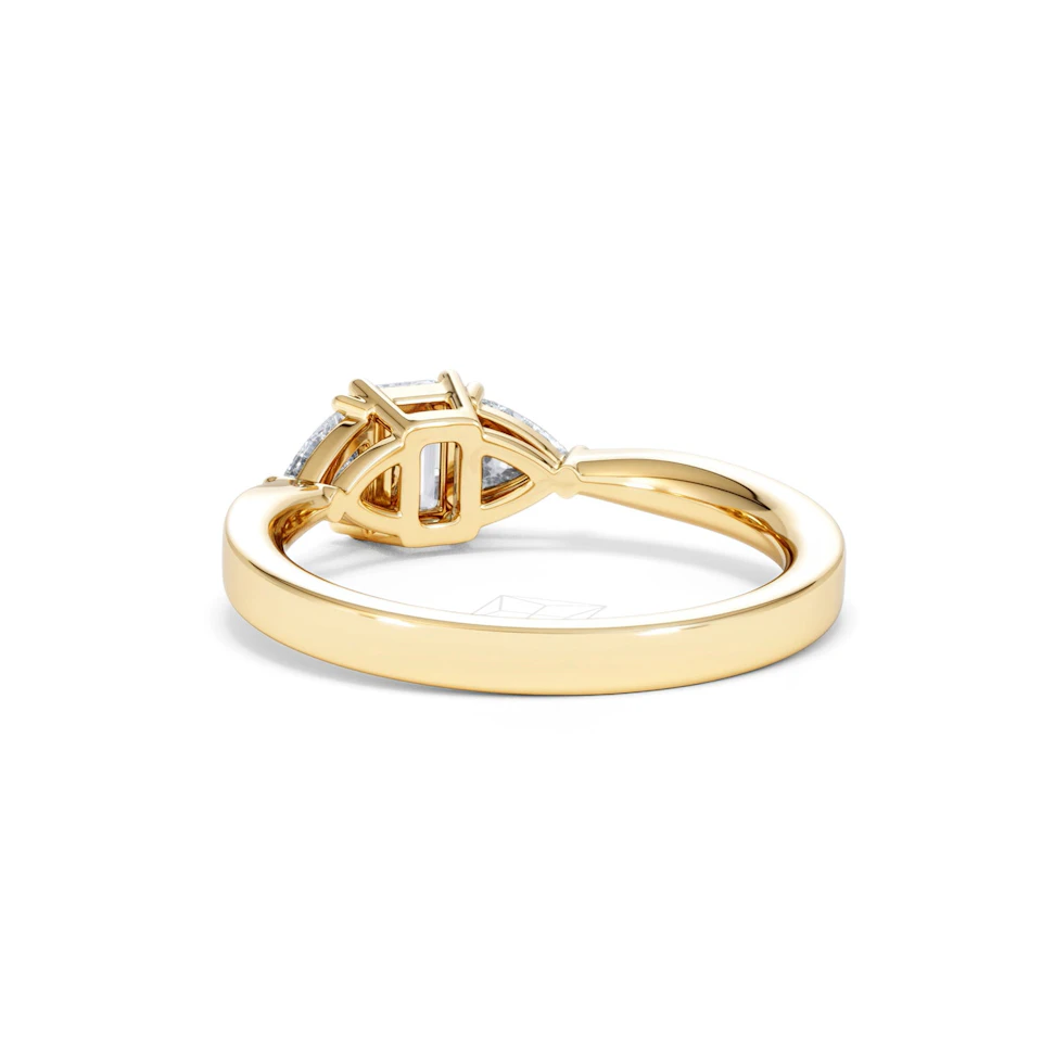 Aurora Lab Diamond Emerald Cut and Trillion 1.00ct Ring in 18K Gold F/VS1