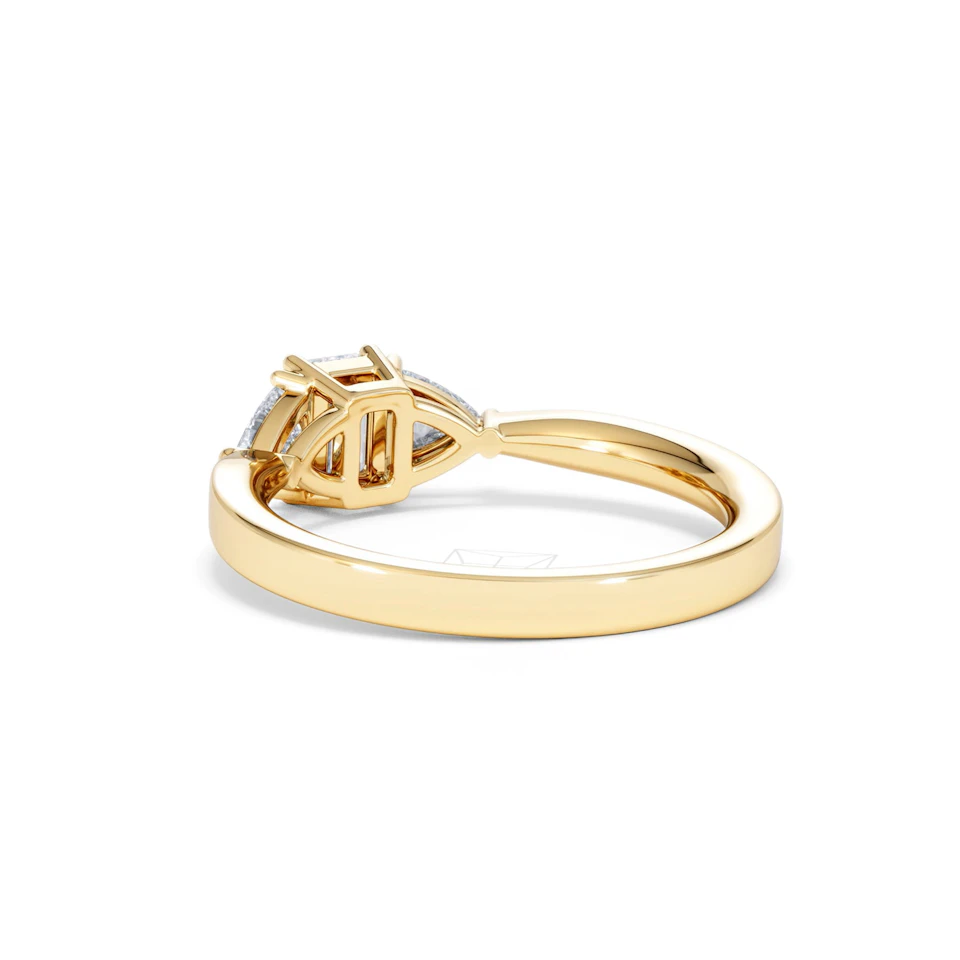 Aurora Lab Diamond Emerald Cut and Trillion 1.00ct Ring in 18K Gold F/VS1