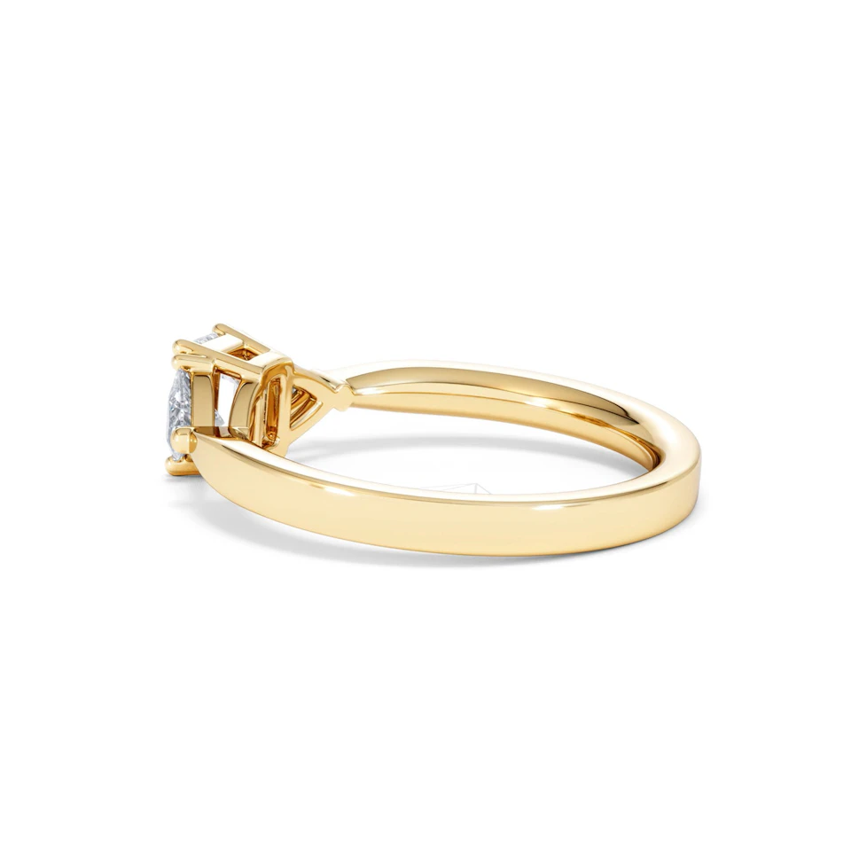 Aurora Lab Diamond Emerald Cut and Trillion 1.00ct Ring in 18K Gold F/VS1