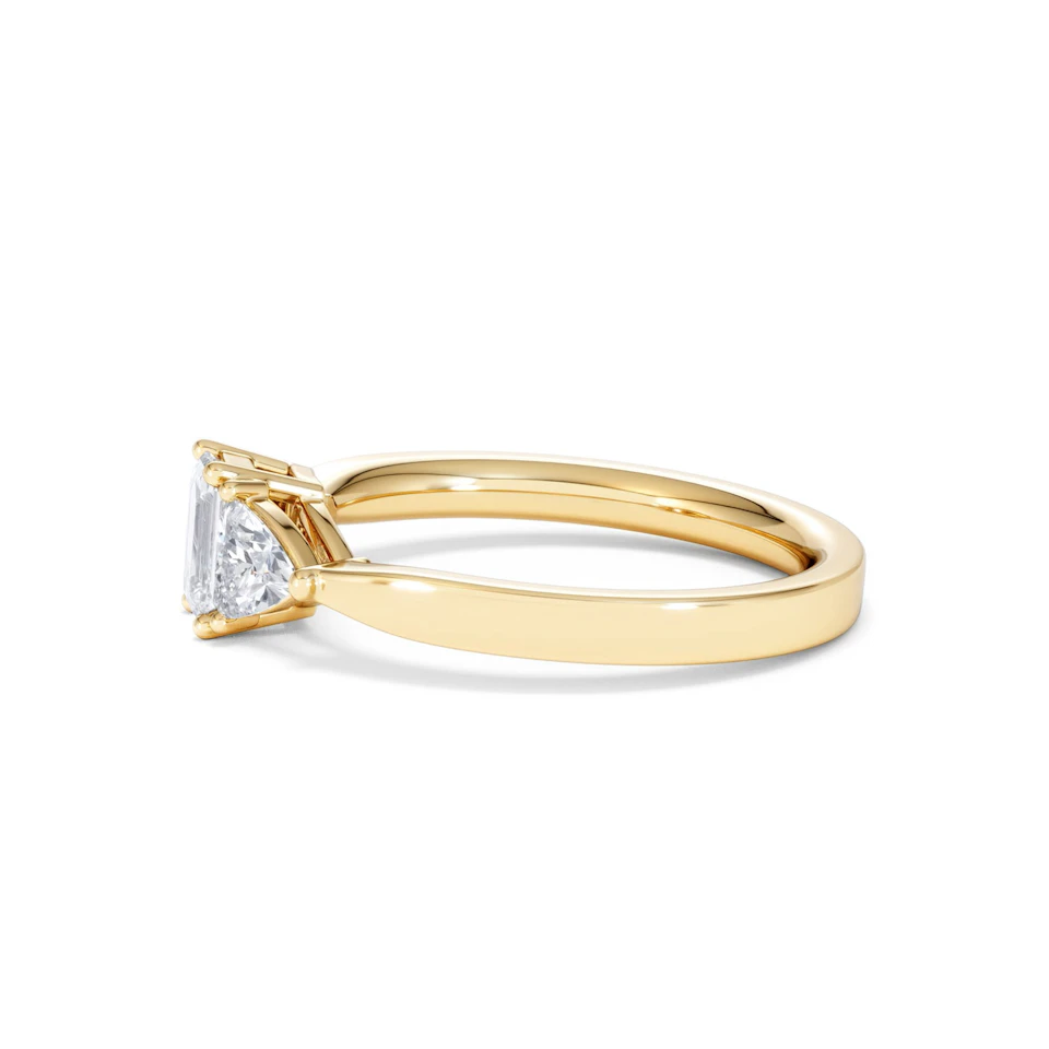 Aurora Lab Diamond Emerald Cut and Trillion 1.00ct Ring in 18K Gold F/VS1