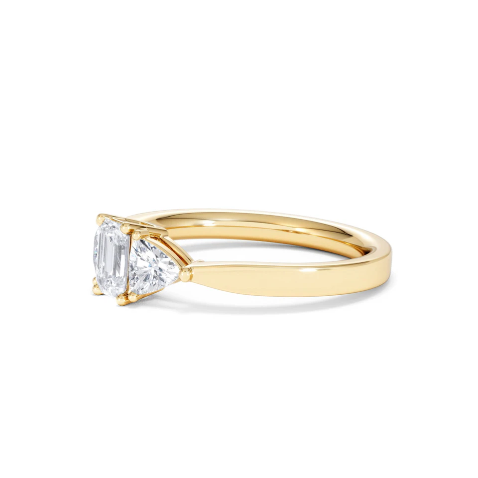 Aurora Lab Diamond Emerald Cut and Trillion 1.00ct Ring in 18K Gold F/VS1