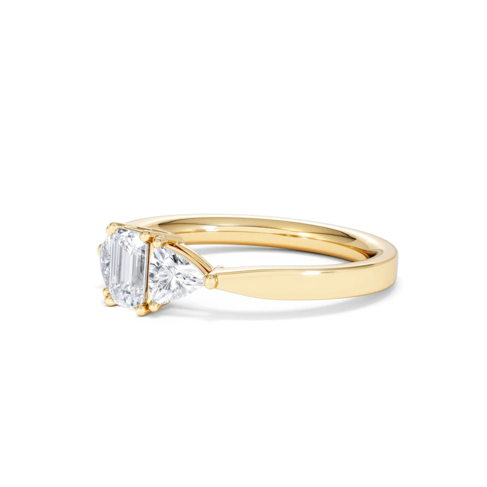 Aurora Lab Diamond Emerald Cut and Trillion 1.00ct Ring in 18K Gold F/VS1